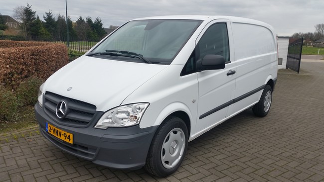 Mercedes Benz Vito 113 CDI Lang DC Standaard van 2011