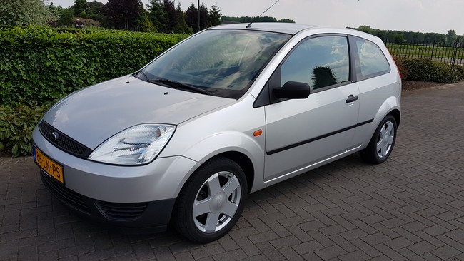 Ford Fiesta 1.25-16V Ambiente van 2003